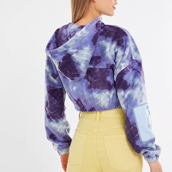 UO Cozy Tie-Dye Fleece Cropped Jacket - Picture 5 of 10